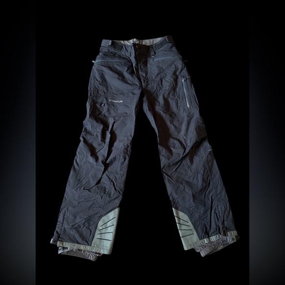 Columbia Titanium Men’s Ski Snow Pants Black Size L Waterproof Insulated - Picture 1 of 8